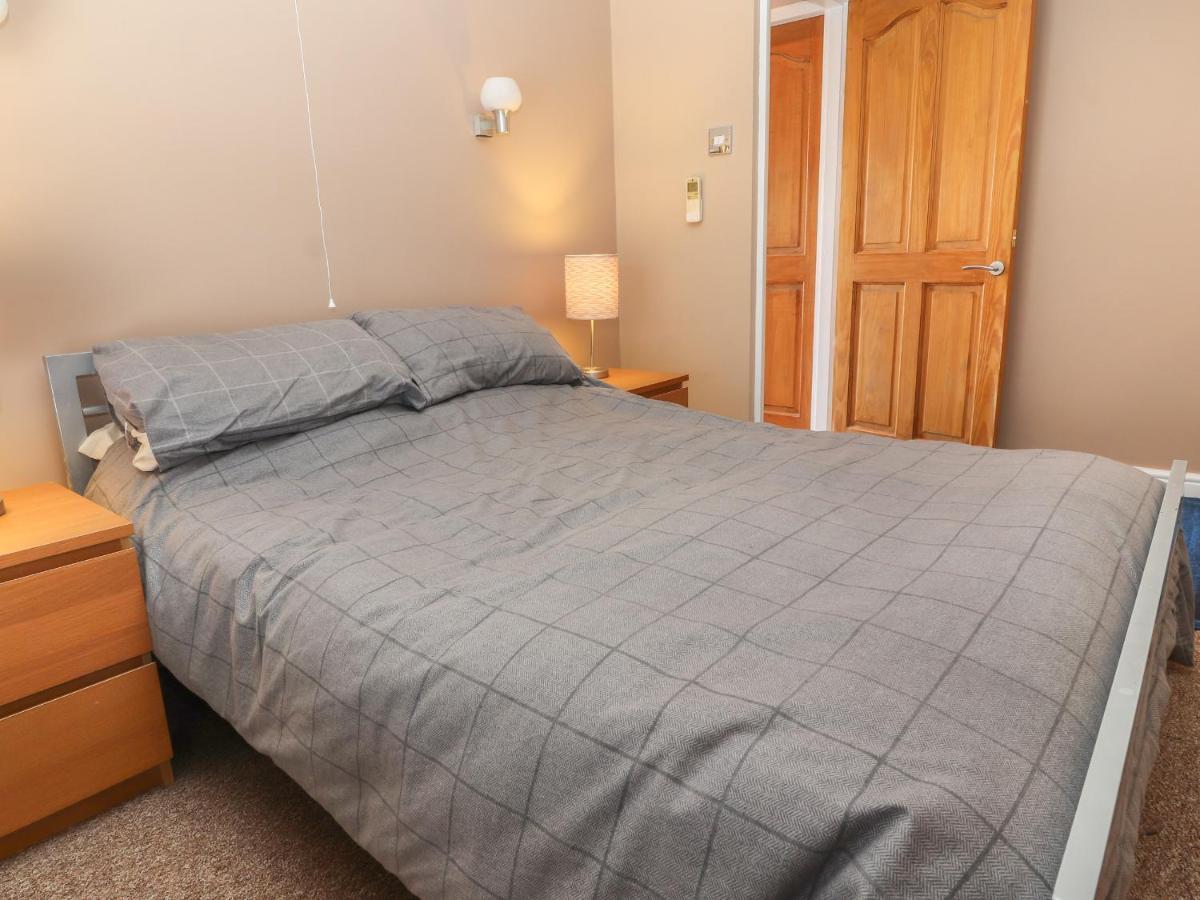 27 Green Road Wrexham Zewnętrze zdjęcie